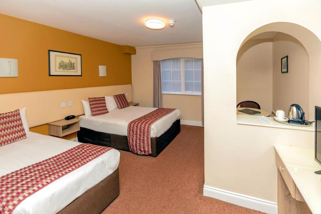 Standard Twin Room
