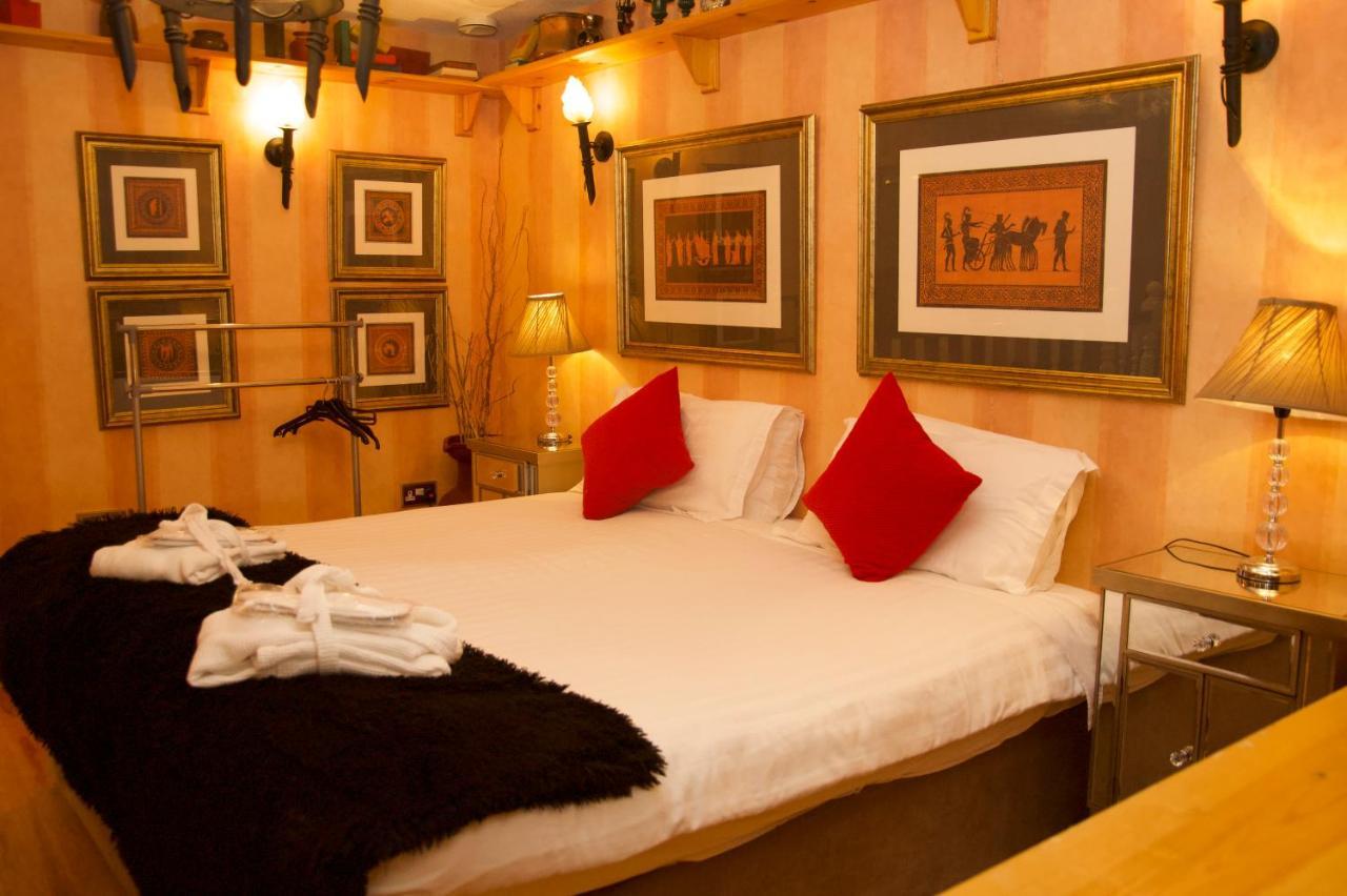 Double Room for Single Occupancy