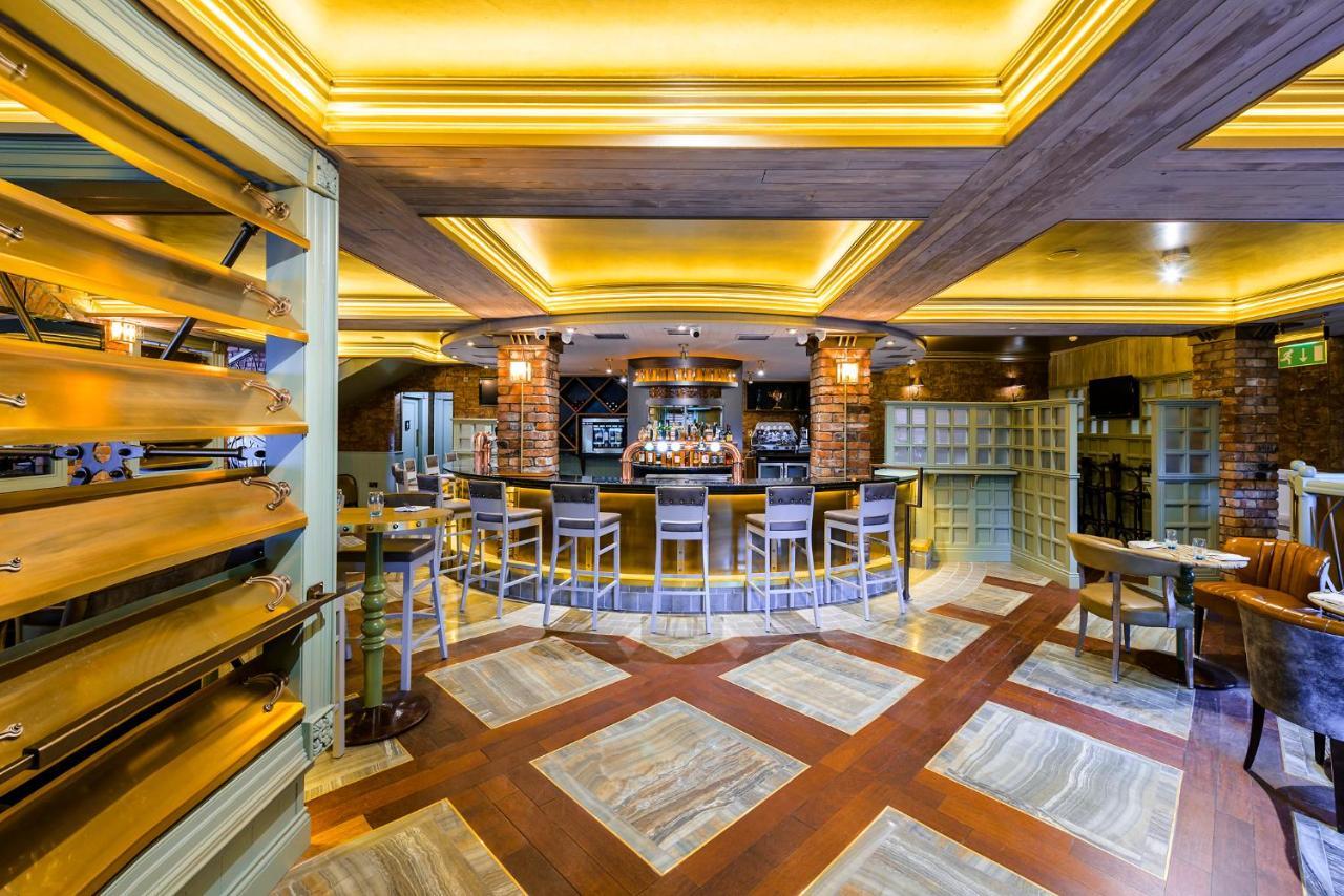 Twin Room,784455999:JPEG