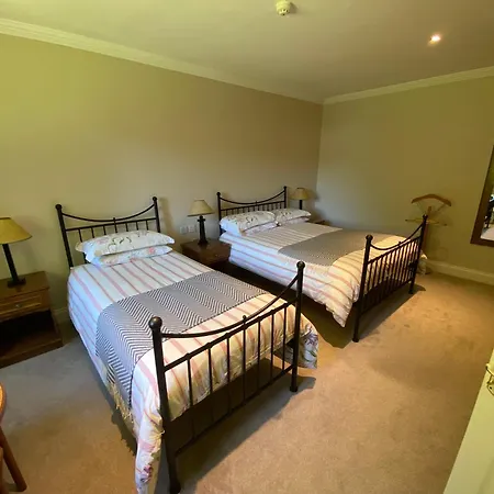 Applecroft House-2
