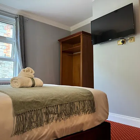 The Killarney Grand-2